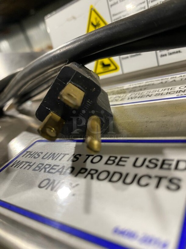 Oliver Commercial Countertop Mini Chip Slicer! Working When Removed! Model 738 SN:188984 115V 60HZ 1 Phase - Image 8 of 8