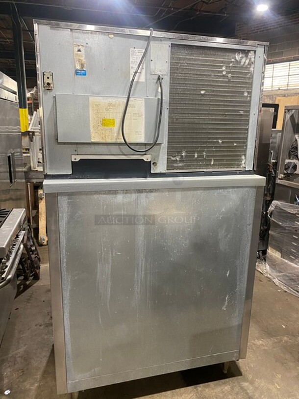 WOW! LATE MODEL! Scotsman Prodigy Stainless Steel AIR COOLED 1500LBS Ice Machine! On Like New Scotsman Ice Bin! On Legs! MODEL C1448SA-32 SN: 170313200110192 208/230V 1PH! Working When Removed! - Image 3 of 11