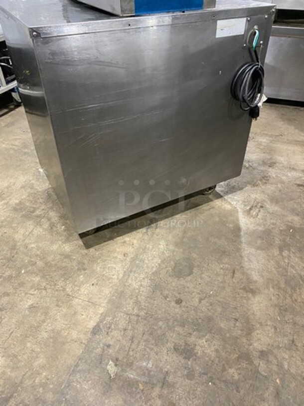 FWE Commercial 2 Door Food Warming/Holding Cabinet! All Stainless Steel! On Casters! Model: HLC16CHP SN: 154541504 120V - Image 4 of 10