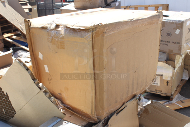 BRAND NEW SCRATCH & DENT! Endura 3950A03T 100 lb. 50 GPM Grease Trap with 3" Threaded Connections. ONLY NOTICEABLE DAMAGE IS TO THE PACKAGING!! 23-1/2x23-1/2x23-1/2 - Image 2 of 4