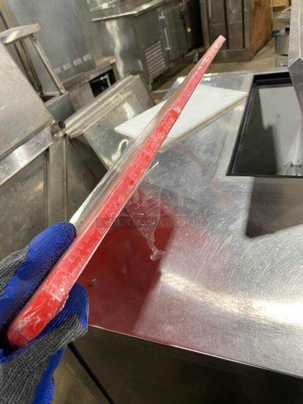 Red Poly Cutting Board! - Image 2 of 4