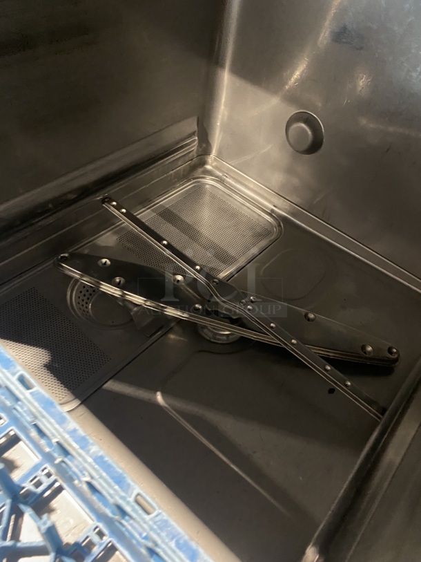 Hobart New Boby Style Commercial Undercounter Dishwasher! All Stainless Steel! MODEL: LXEC SN:231177785! 120V 1PH!  - Image 7 of 10