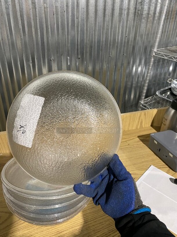 Cambro! Pebbled Salad Bowl! 6 X Your Bid! - Image 4 of 7