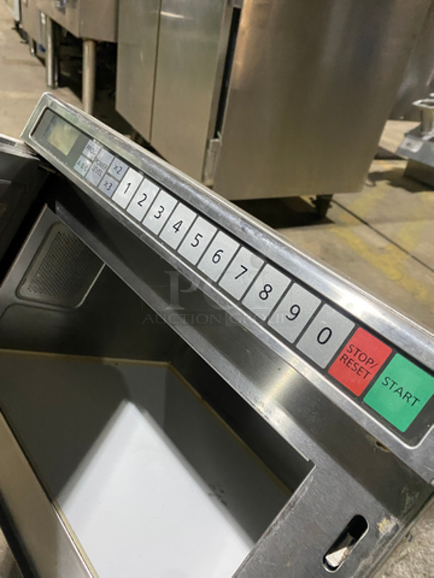 Panasonic Commercial Countertop Microwave Oven! All Stainless Steel! With View Through Door! Model: NE17521 SN: 6A53160161 208/230V 60HZ 1 Phase - Image 7 of 8
