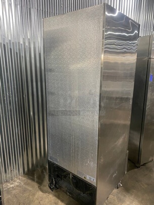 Ustar Reach-in Freezer! Stainless Steel! On Commercial Casters! Model USRF1DE 115V - Image 3 of 9