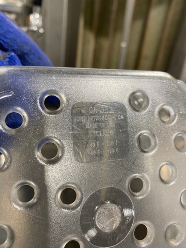 Cambro Clear Poly Perforated Food Pans! 6x Your Bid! - Image 5 of 5