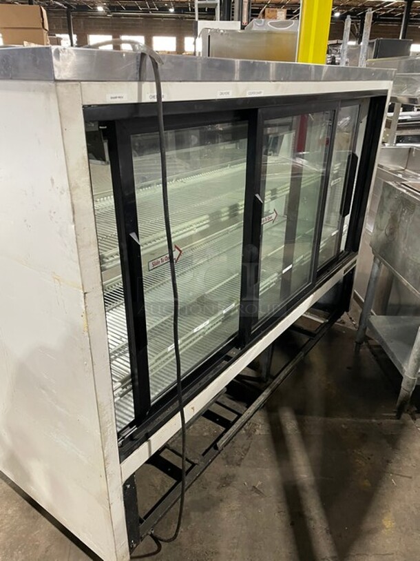 True Commercial Slanted Glass Refrigerated Display Case/Merchandiser! With Double Sliding Glass Door Rear Access! With Poly Coated Racks! 115V 1 Phase! Model: TSID-72-3 SN: 1-4377737! - Image 4 of 10