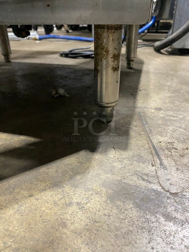 LATE MODEL! JACKSON Carousel Style Underbar Glass Washer! On Legs! Model DELTA 1200 Serial 18J366337 208V/60Hz/1 Phase - Image 8 of 10