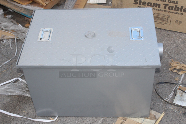 BRAND NEW SCRATCH & DENT! Regency 600GT25 50 lb. 25 GPM Grease Trap with 3" Non-Threaded Connections. Out of original packaging. 18-5/8x27-1/8x17-1/4 - Image 2 of 5