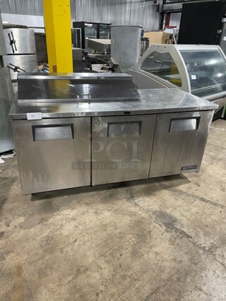 True Commercial Refrigerated Bain Marie/Sandwich Prep Table With Right Side Worktop! With 3 Door Refrigerated Storage Underneath! All Stainless Steel! With Poly Coated Racks! On Casters! 115V 1 Phase! Model: TSSU-72-12 SN: 7868756!
