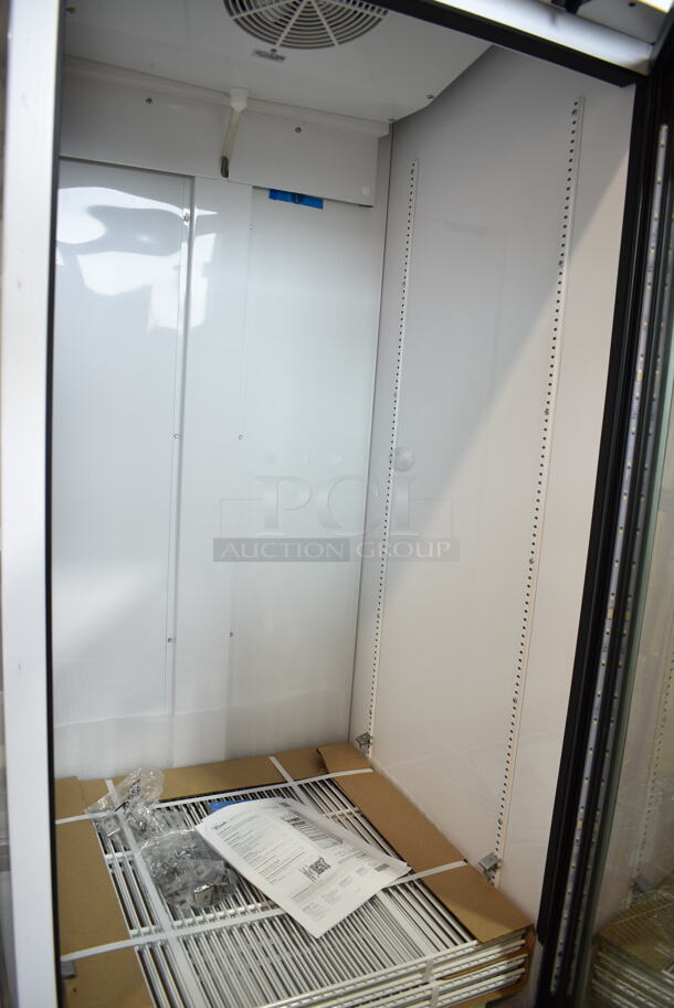 BRAND NEW SCRATCH AND DENT! 2024 True TSCI-600R-G-PH Metal Commercial Single Door Cooler Merchandiser w/ Poly Coated Racks. 115 Volts, 1 Phase. Tested and Working! - Image 3 of 4