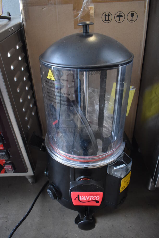BRAND NEW IN BOX! Avantco DHC-26 Metal Countertop 2.6 Gallon Hot Beverage / Hot Topping Dispenser. 120 Volts, 1 Phase. 12x17x22. Tested and Working! - Image 1 of 7