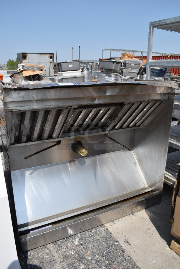 5' Metal Commercial Grease Hood w/ Filters and Light. - Image 1 of 3
