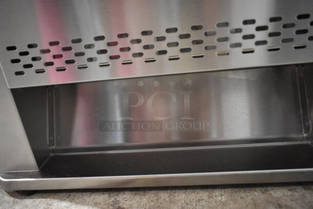 BRAND NEW SCRATCH AND DENT! 2024 Prince Castle CTS-W Stainless Steel Commercial Countertop Vertical Contact Bun Toaster with Wire Belt. 115 Volts, 1 Phase. Tested and Working! - Image 4 of 6