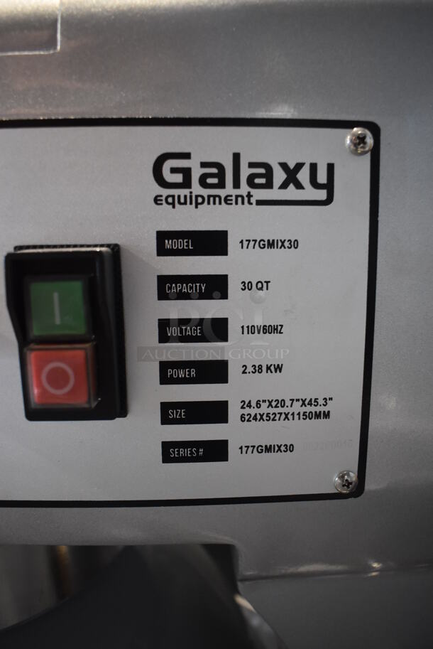 BRAND NEW SCRATCH AND DENT! Galaxy 177GMIX30 Metal Commercial Floor Style 30 Quart Planetary Dough Mixer w/ Stainless Steel Mixing Bowl, Bowl Guard, Dough Hook, Balloon Whisk and Paddle Attachments. Missing Fan. 110 Volts, 1 Phase. 22x26x46. Tested and Working! - Image 3 of 10