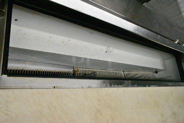 True Stainless Steel Commercial Sandwich Salad Prep Table Bain Marie Mega Top on Commercial Casters. 115 Volts, 1 Phase. Tested and Working! - Image 3 of 8