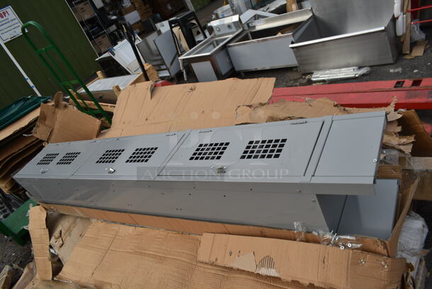 BRAND NEW SCRATCH AND DENT! Gray Metal 3 Cubby Locker - Image 2 of 2