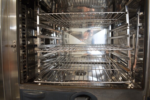 2 Rational Stainless Steel Commercial Natural Gas Powered iCombi Pro Combitherm Convection Ovens on Commercial Casters. Top Model: SCC 62G. Bottom Model: SCC 102G. 120,000 BTU. 2 Times Your Bid! - Image 4 of 10