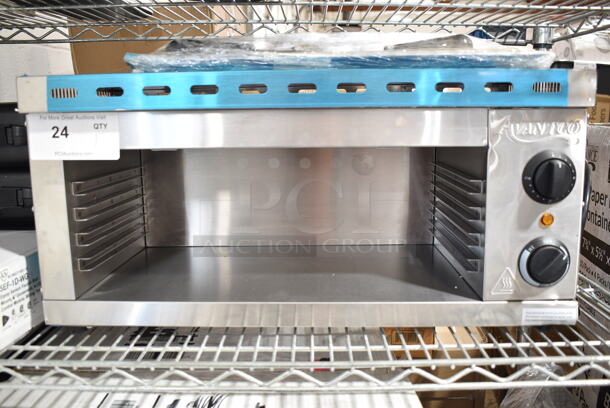 BRAND NEW SCRATCH AND DENT! 2023 Avantco 177CHSME24IA Stainless Steel Commercial Countertop Electric Powered Cheese Melter. 120 Volts, 1 Phase.  - Image 2 of 6