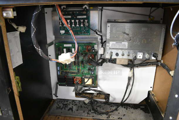 Rainbow Crane NC42 Metal Commercial Floor Style Claw Machine. 110 Volts, 1 Phase. Tested and Does Not Power On - Image 6 of 9
