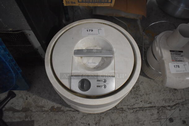 Honeywell 50150 Countertop Purifier. 120 Volts, 1 Phase. 16x16x13 - Image 4 of 5