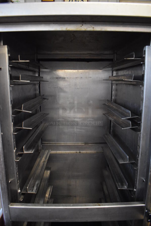 Wilder Metal Commercial Heated Holding Cabinet on Commercial Casters. 29x36x72 - Image 5 of 9