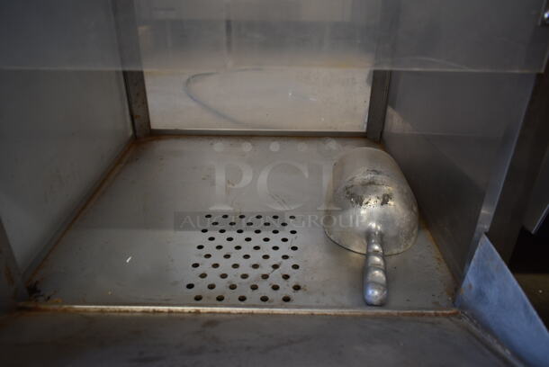 Metal Commercial Countertop Popcorn Machine and Merchandiser. Tested and Working! - Image 4 of 8