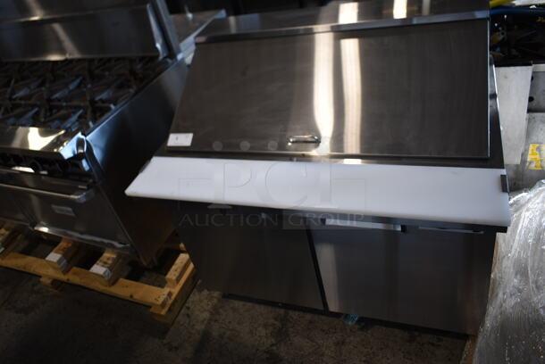 LIKE NEW! 2023 Avantco 178APT48MHC Stainless Steel Commercial Sandwich Salad Prep Table Bain Marie Mega Top on Commercial Casters. 115 Volts, 1 Phase. Tested and Working! - Image 2 of 9