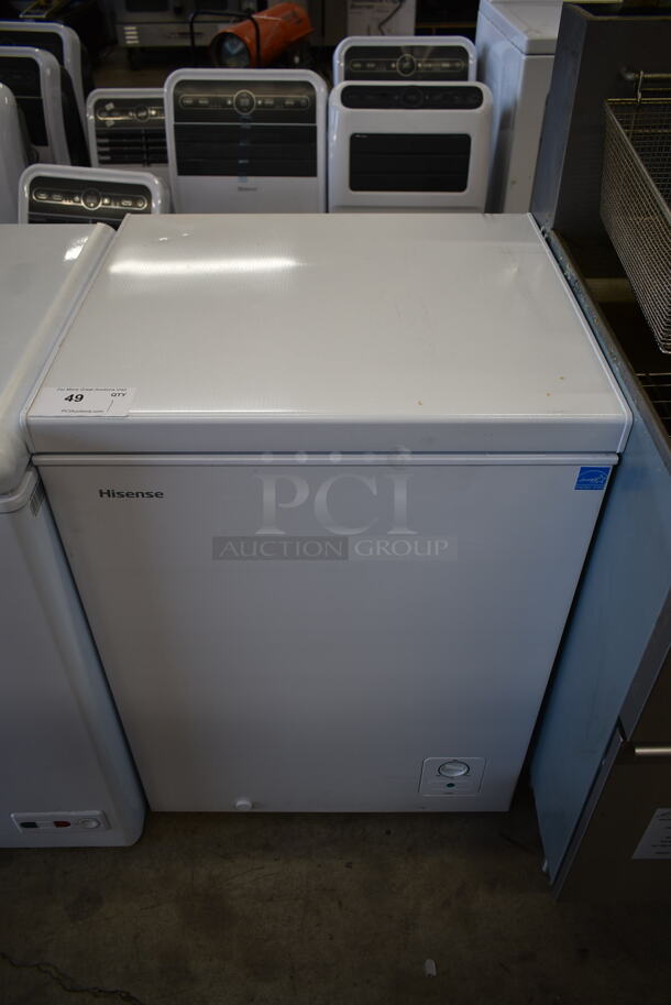 Hisense LFC050N6AWE Metal Chest Freezer w/ Hinge Lid. 115 Volts, 1 Phase. Tested and Working! - Image 1 of 5