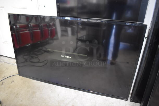 Vizio E601i-A3E 60" Television. 120 Volts, 1 Phase. Does Not Have Power Cord. Buyer Must Pick Up - We Will Not Ship This Item. Tested and Working! - Image 5 of 7
