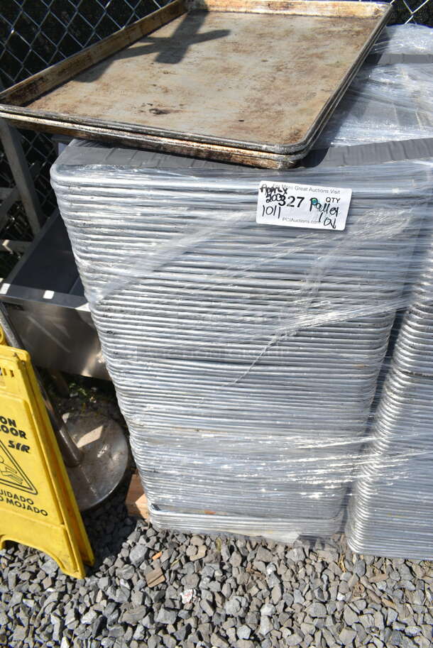 PALLET LOT of 200 Metal Full Size Baking Pans. 200 Times Your Bid! - Image 4 of 7