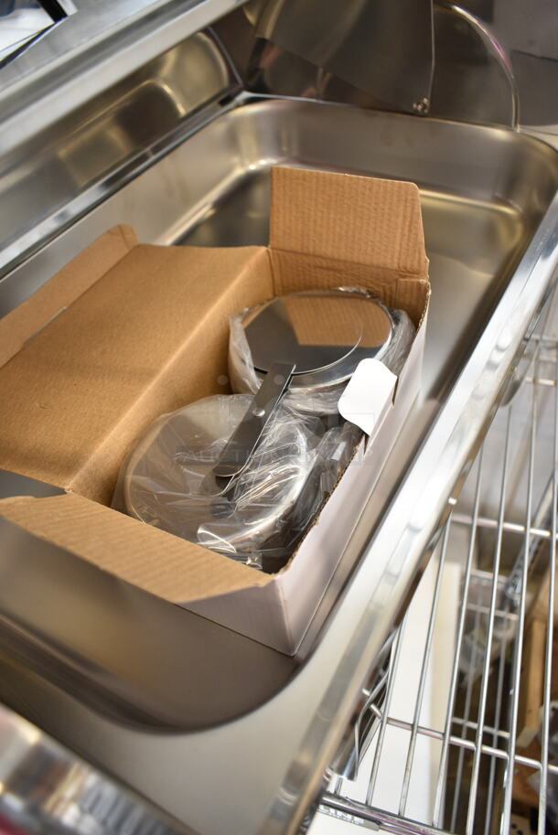 2 BRAND NEW SCRATCH AND DENT! Stainless Steel Roll Top Chafers. One Missing Lid. 2 Times Your Bid! - Image 5 of 5
