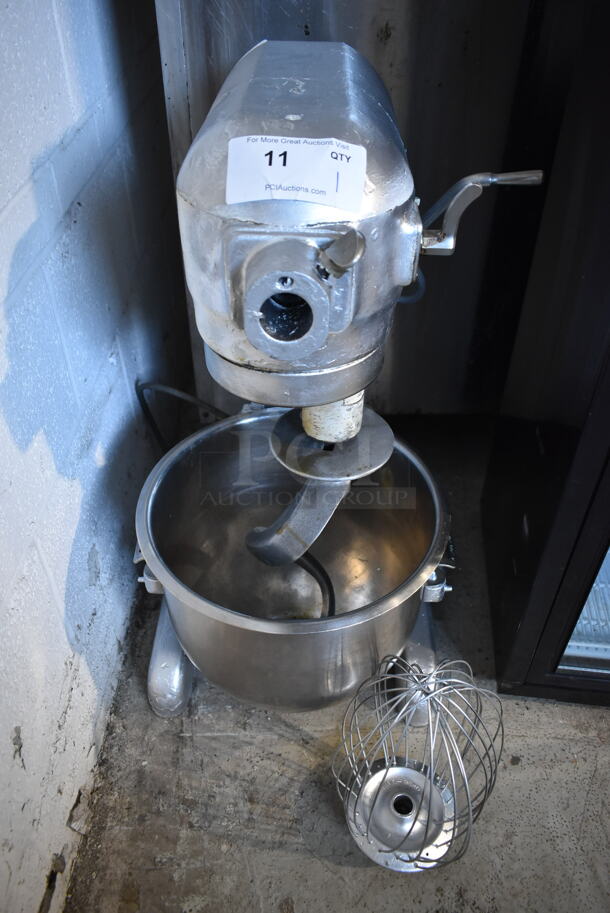 Hobart A200 Metal Commercial Countertop 20 Quart Planetary Dough Mixer w/ Stainless Steel Mixing Bowl, Dough Hook and Whisk Attachments. 115 Volts, 1 Phase. Tested and Working! - Image 3 of 10