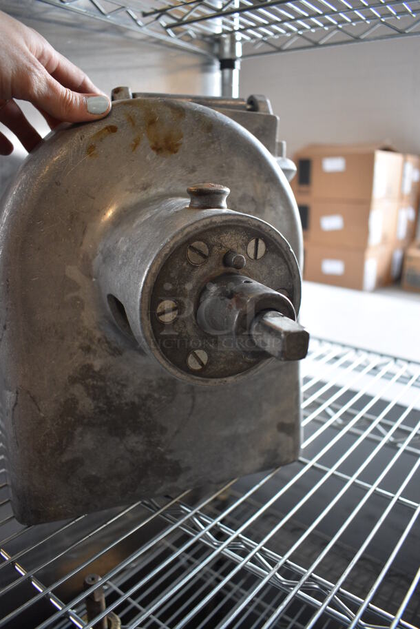 Metal Commercial Pelican Head w/ Grating Blade. 10x13x15 - Image 5 of 5