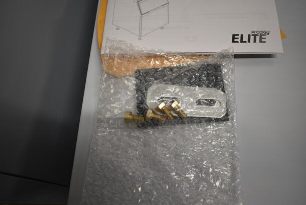 BRAND NEW SCRATCH AND DENT! 2023 Scotsman MC0530MA-1A Stainless Steel Commercial Ice Machine Head. 208/230 Volts, 1 Phase. - Image 6 of 9