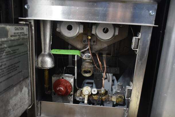 Stainless Steel Commercial Countertop Natural Gas Powered Deep Fat Fryer. - Image 4 of 5