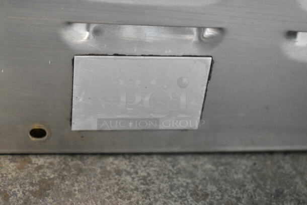 Vulcan Stainless Steel Commercial Electric Powered Single Deck Steam Cabinet. 208-240 Volts. - Image 6 of 6