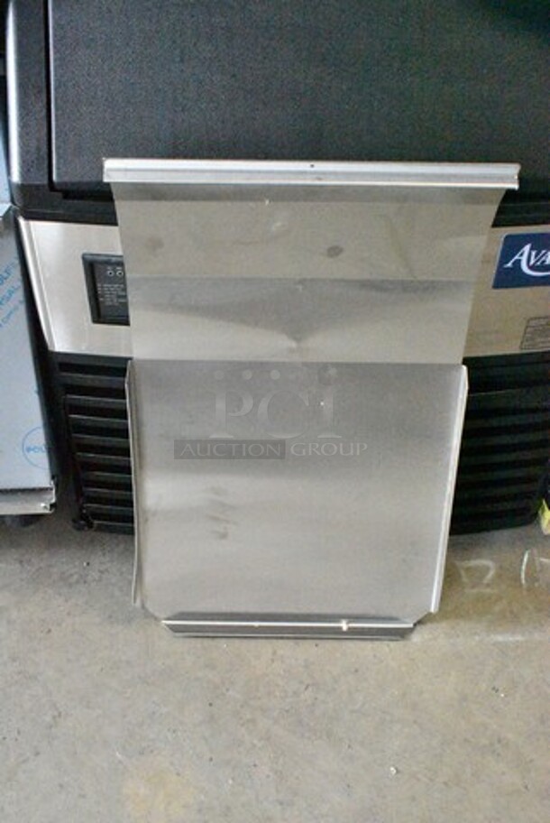 ALL ONE MONEY! Lot of Various Items Including Adapter and Pot Rack Hooks - Image 5 of 6