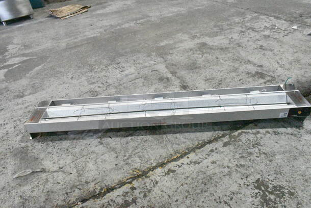 BRAND NEW SCRATCH AND DENT! ServIt 423SW60TLHA 60" Lighted Strip Warmer with Single Toggle Control. 120 Volts, 1 Phase.  - Image 3 of 7