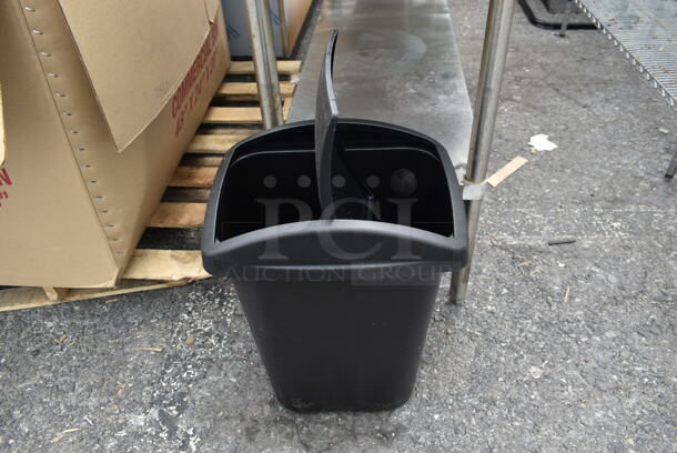 Black Poly Trash w/ Lid. - Image 3 of 4
