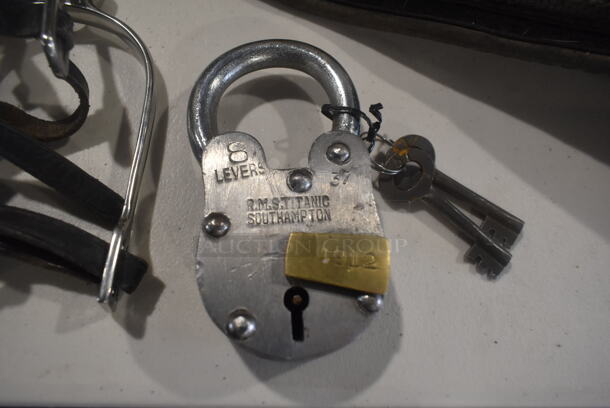 ALL ONE MONEY! Black Leather Cliff Barnsby - Saddler to the Queen Size 17.5 Saddle and Bag, Professionals Choice Girth, Reins, Horse Blinders, RMS Titanic Padlock and Basket! - Image 4 of 12