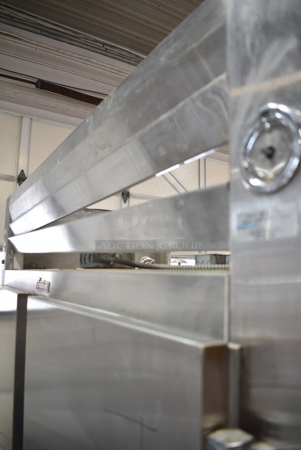 Traulsen AHF 232WP5 Stainless Steel Commercial 2 Door Reach In Heated Cabinet. 115/208 Volts, 1 Phase.  - Image 4 of 5