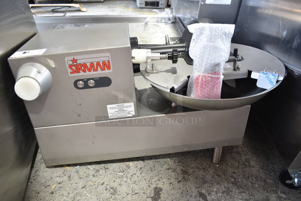 BRAND NEW SCRATCH AND DENT! Sirman 40794058 Stainless Steel Commercial Countertop Buffalo Chopper w/ S Blade. 120 Volts, 1 Phase. Tested and Working! - Image 2 of 7