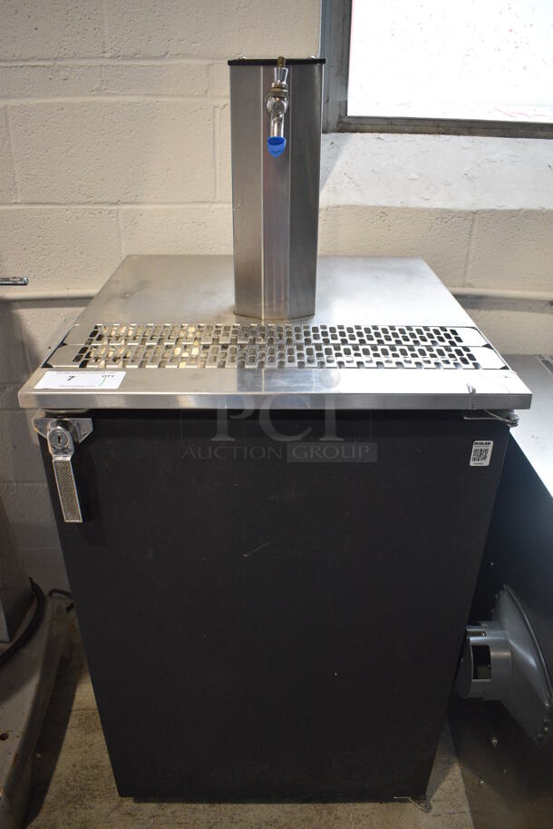 Glastender Model KC24-N1-BS1(R) Stainless Steel Commercial Direct Draw Kegerator w/ Single Tap Beer Tower and Coupler. 115 Volts, 1 Phase. 24x25x52. Tested and Working!
