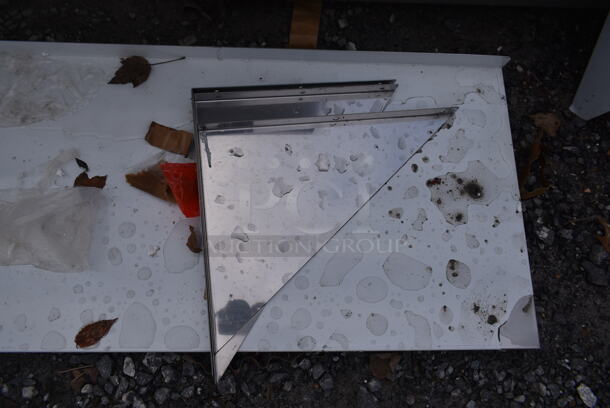 BRAND NEW SCRATCH AND DENT! Regency 600WS1872HD 16 Gauge Stainless Steel 18" x 72" Heavy-Duty Wall Shelf - Image 4 of 5