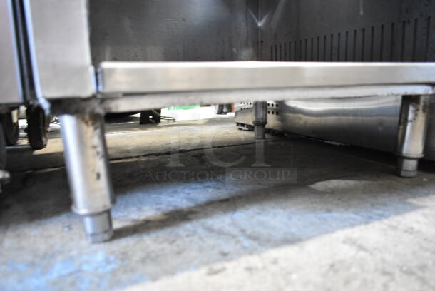 Stainless Steel Commercial Natural Gas Powered Single Burner Stock Pot Range.  - Image 4 of 5
