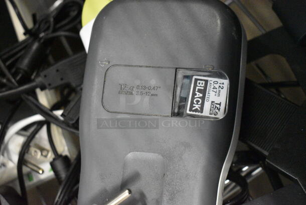 ALL ONE MONEY! Lot of Various Clover Items Including POS Monitor, Pro Display, Pro Terminal, Flex Wireless Cradle - Image 8 of 10