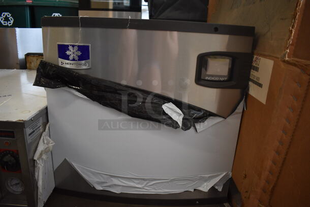 BRAND NEW! 2018 Manitowoc Model IYT0620A-161 Stainless Steel Commercial Ice Machine Head. 115 Volts, 1 Phase. 22x25x21.5 - Image 4 of 6