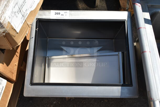 Stainless Steel Commercial Drop In Ice Bin w/ Lid. - Image 2 of 6