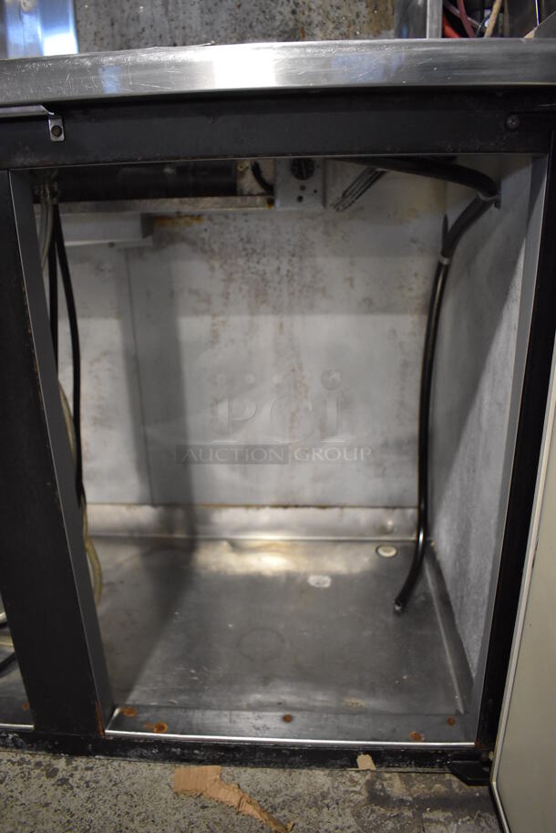 Perlick DS2KP Stainless Steel Commercial Direct Draw Kegerator w/ Beer Tower. 115 Volts, 1 Phase. 60x24.5x48. Tested and Working! - Image 9 of 10